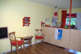 Anmeldung und Wartezimmer